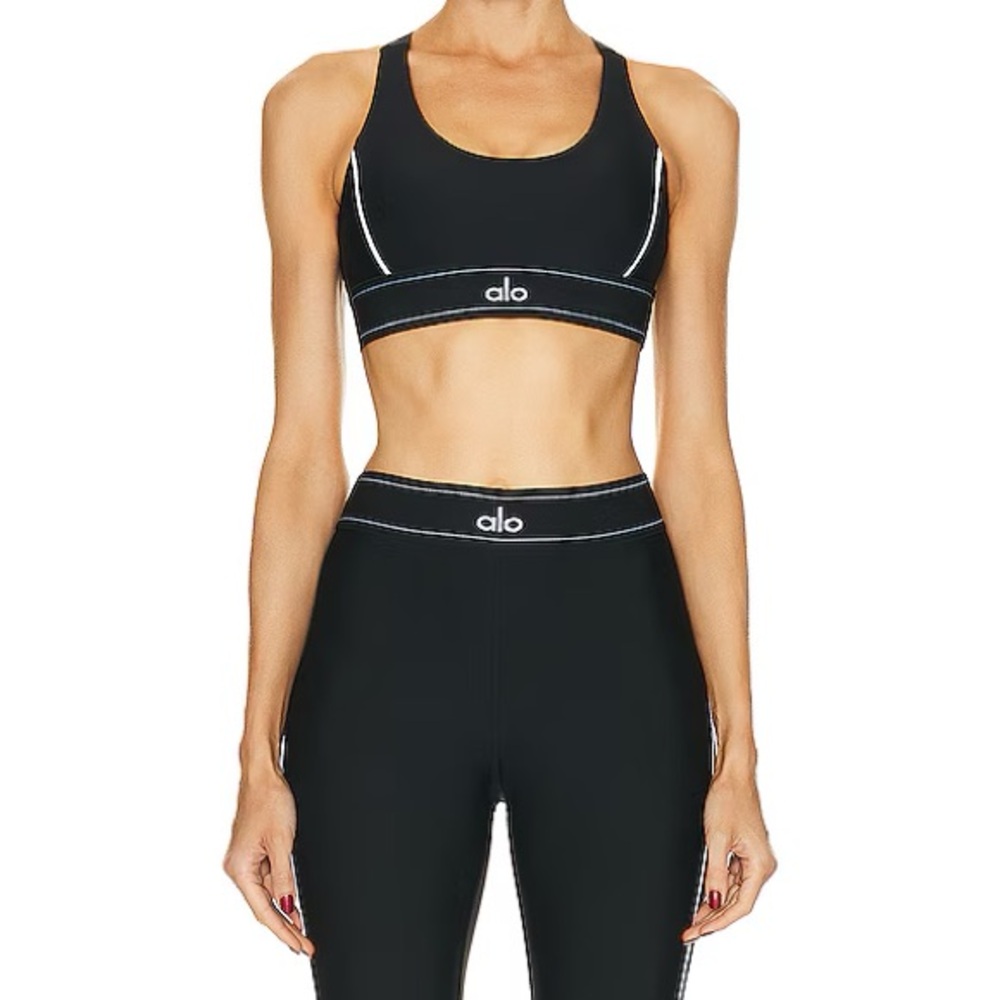 NWT Alo Yoga Airlift suit up bra, size XS, black/white